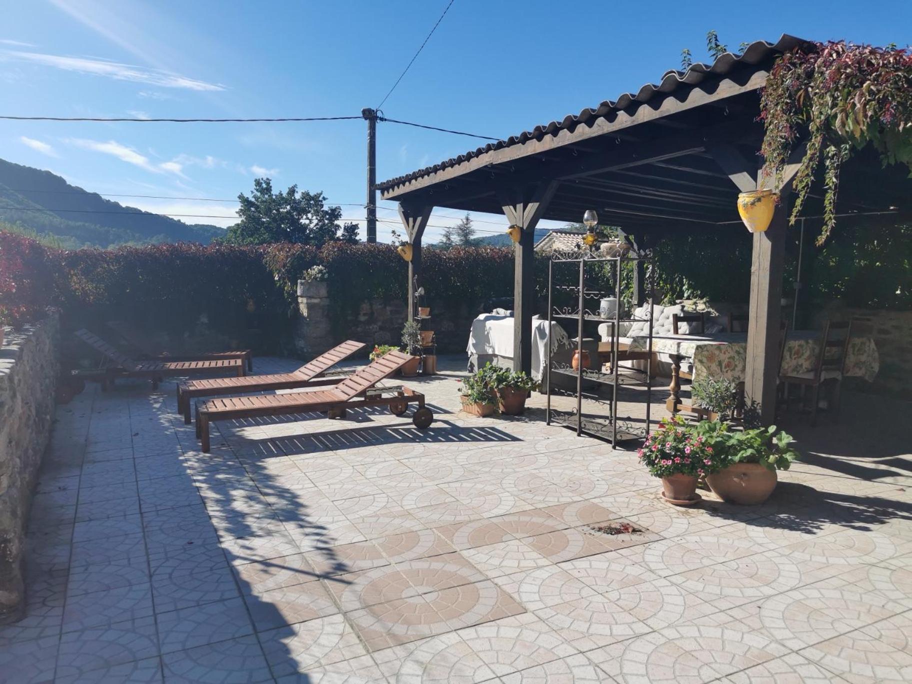 Mes Maisons Gardoises, Two Gites Sleeping 13 With Two Private Pools, Kids Room, Laundry, Disco, Free Wifi, Linen And Dog'S Are Welcome Gagnieres ภายนอก รูปภาพ