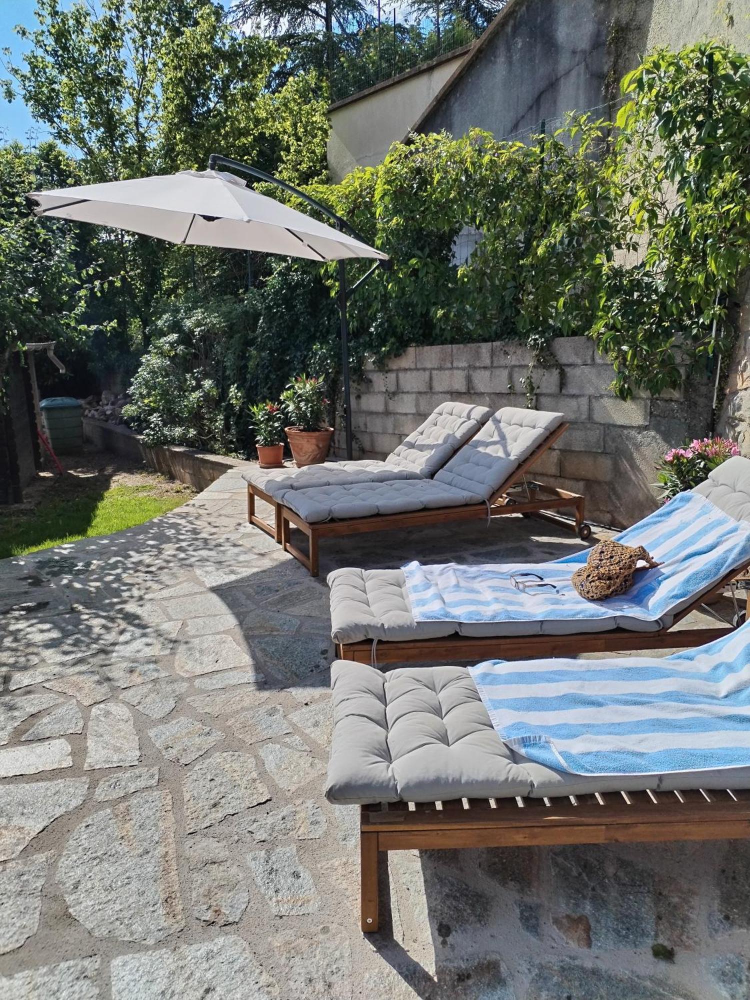 Mes Maisons Gardoises, Two Gites Sleeping 13 With Two Private Pools, Kids Room, Laundry, Disco, Free Wifi, Linen And Dog'S Are Welcome Gagnieres ภายนอก รูปภาพ